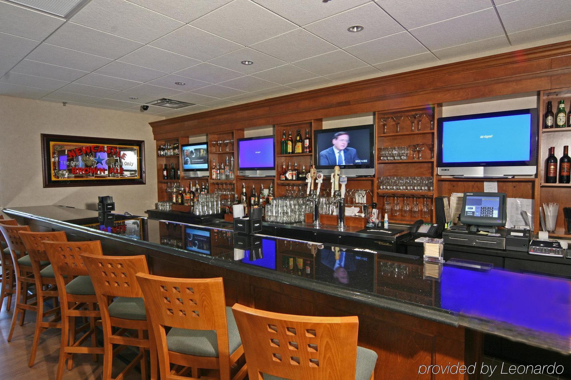Holiday Inn Express & Suites Asheville Downtown By Ihg מסעדה תמונה
